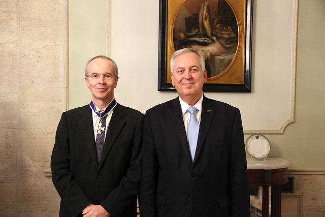 Reitor da UC condecorado com a Ordem do Rio Branco